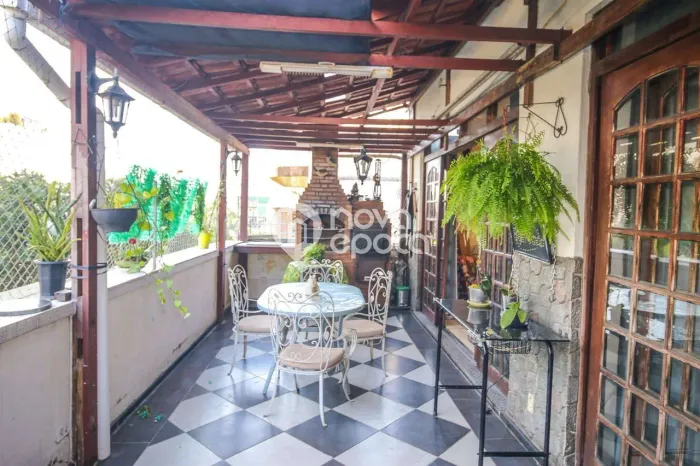 Botafogo | Cobertura 3 quartos, sendo 1 suite