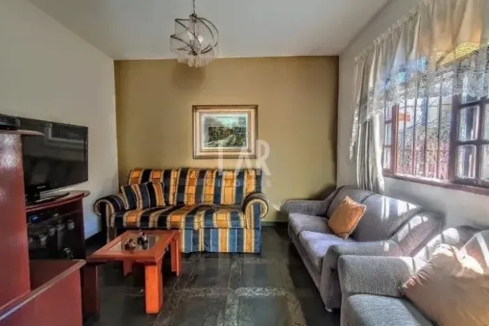 Casa à venda, 4 quartos, 1 suíte, 2 vagas, Santa Tereza - Belo Horizonte/MG