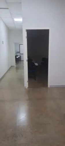 Vendo imóvel comercial alugado 