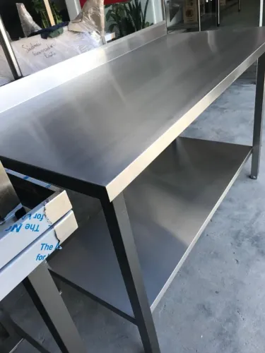Bancada de inox para cozinha industrial em inox