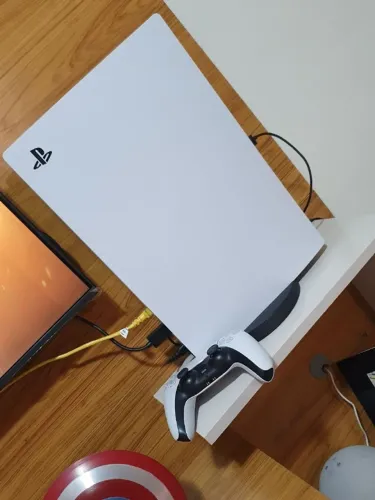 PlayStation 5 Digital + Caixa e Acessórios Originais