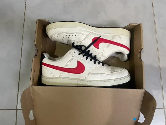 Nike Court Vision Low