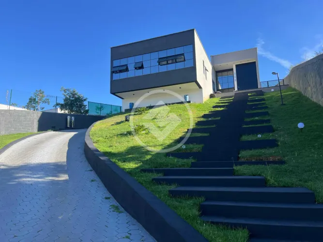 Casa a venda 4 quartos no condomínio Gran Royalle em Lagoa Santa MG My Broker codigo: 1065