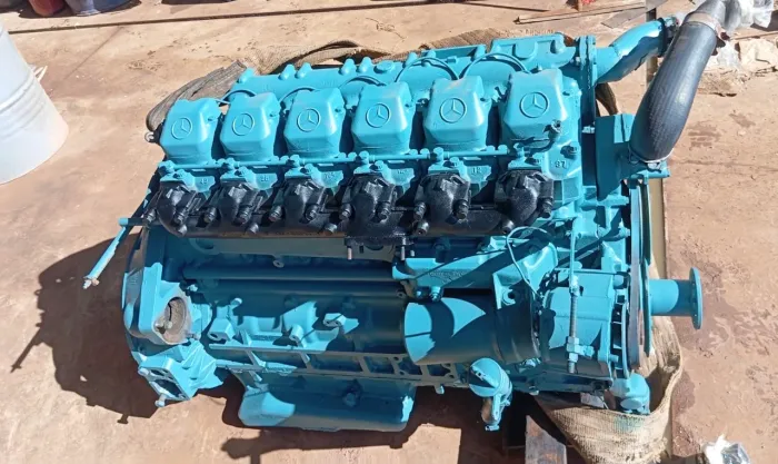 Motor caminhão Mercedes Benz OM 447