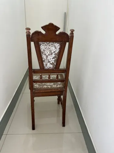 06 Cadeiras madeira maciça antigas provençal 