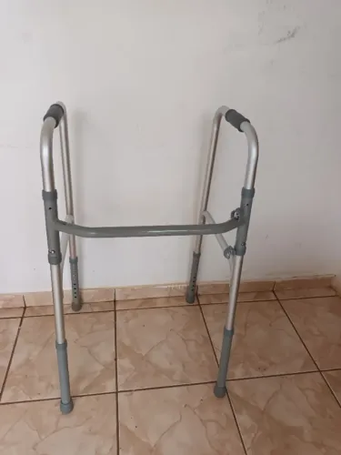 Andador