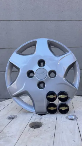 Kit com 4 Calotas para Chevrolet Celta 2012 a 2015 - Grid