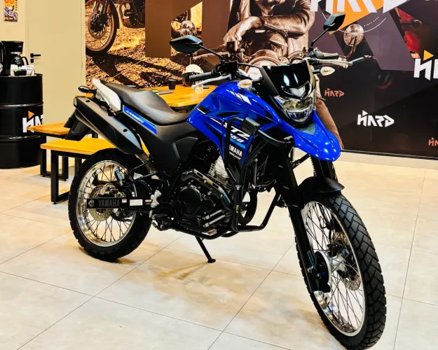 YAMAHA XTZ 250 LANDER ABS - 2024 - APENAS 18.700Km