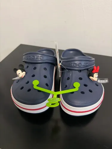 Crocs original tamanho 35