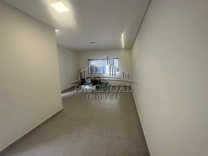 Casa Geminada á venda c/ fino acabamento - São 2 suites 2 vagas cobertas , R$ 690mil á vis