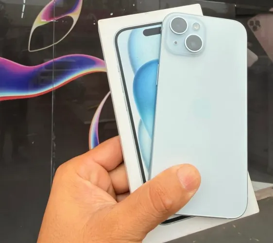 iPhone 15 