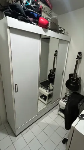 Guarda roupa 3 portas