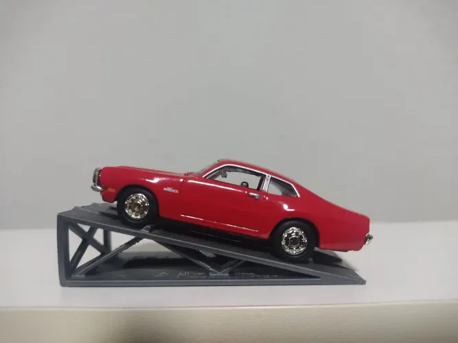 MINIATURA FORD MAVERICK
