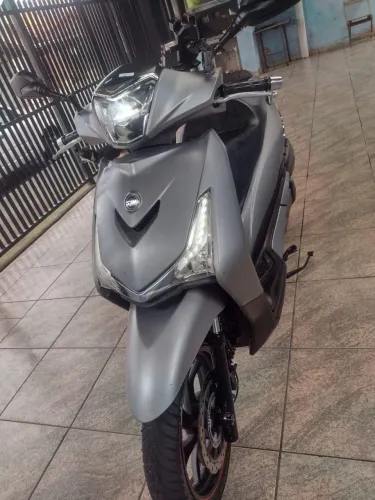 Moto automática 300 Cilindradas troco maior ou menor valor