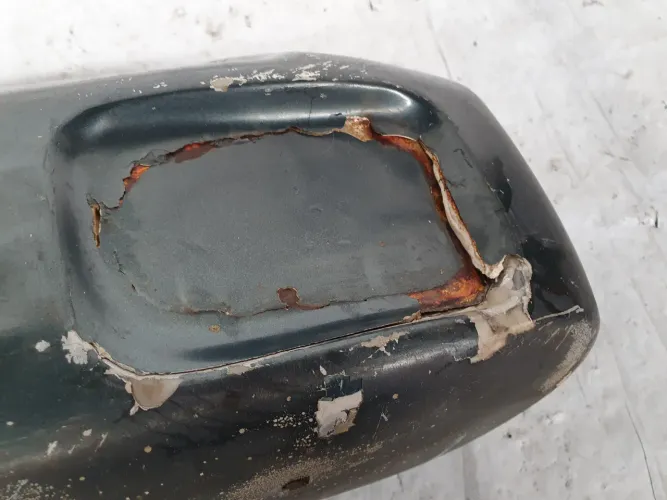 Ponta Parachoque Mitsubishi Pajero 98 99 00 01 02 Detalhe