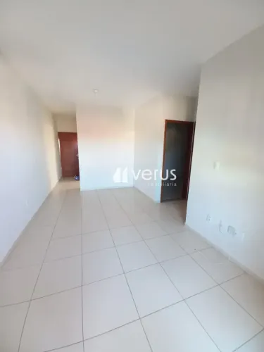 Apartamento para aluguel, 2 quartos, 1 suíte, 2 vagas, Segismundo Pereira - Uberlândia/MG