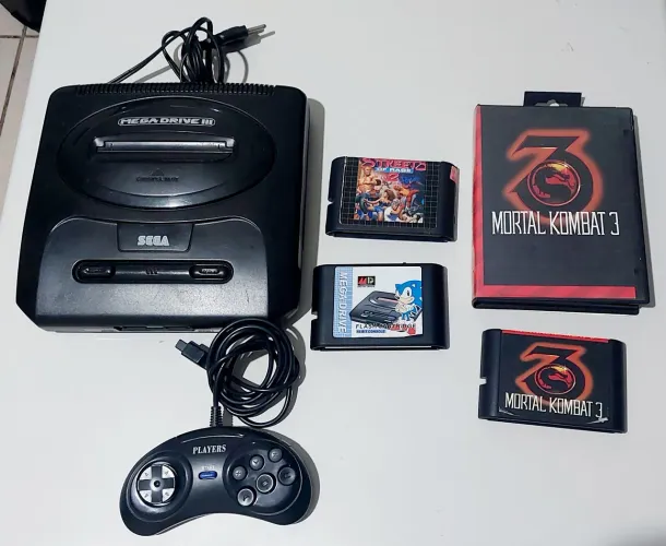 MEGA DRIVE III com 10 jogos na memória + Everdrive + 2 jogos TOP