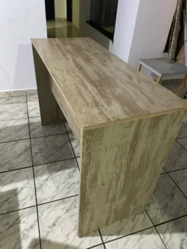 Escrivaninha/mesa