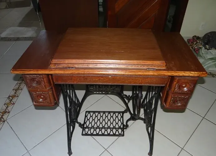 Maquina de costura SINGER antiga - 1916