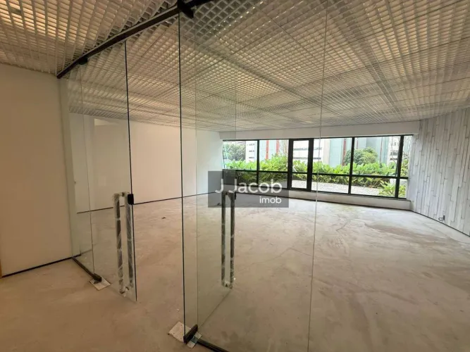 Alugo Espaço Corporativo de 375 m² no Ed. Connext Office - bairro Umarizal
