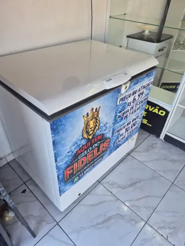 Freezer 220v horizontal perfeito ligado valor 1200.00