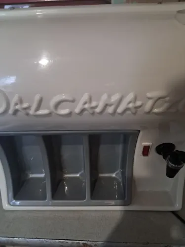 Máquina de café expresso eletrônica Dalcamatic