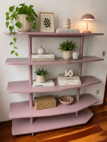 Estante decorativa Tok&Stok rosé - linda e moderna