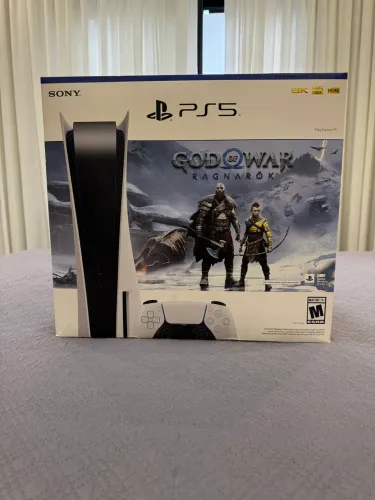 Sony PlayStation 5 standard 825gb seminovo