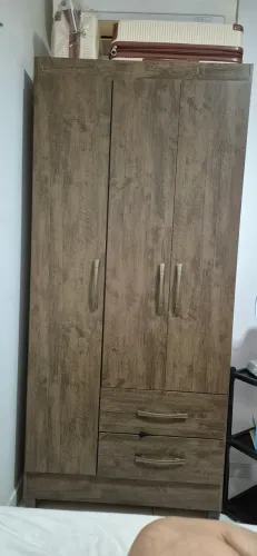 Guarda-roupa solteiro