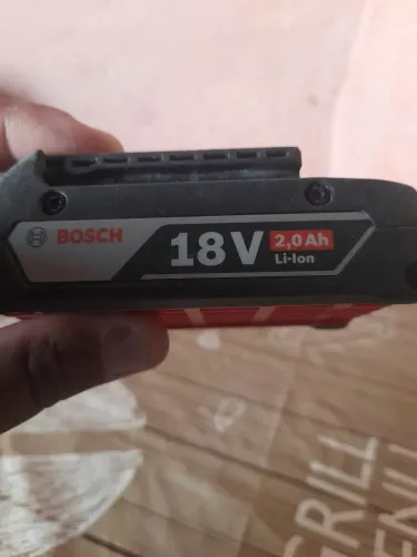 Bateria de ions de lítio gba 18v 2ah Bosch