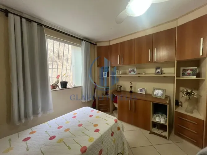 Amplo apto no Centro da Cidade de 02 quartos com terraço e planejados!