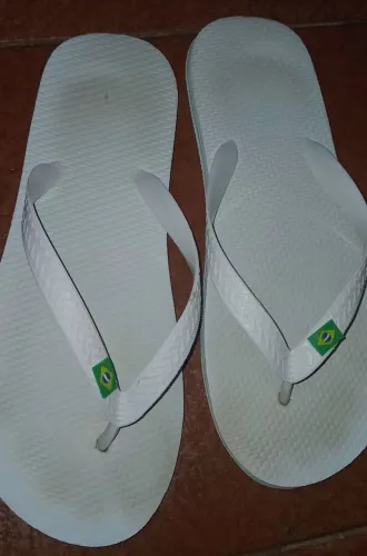 Chinelo de borracha