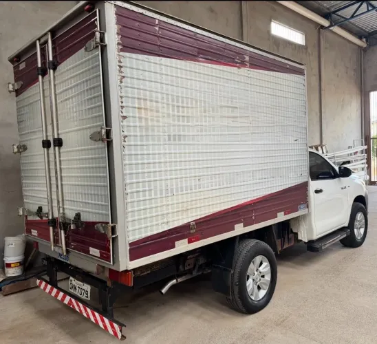 Toyota Hilux Chassi 4X4 2.8 TDI Diesel Mec. 2017
