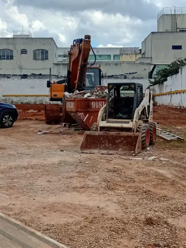 Locacoes  mini escavadeira  e mini carregadeira  demolição  rompedor  retro  escavadeira  