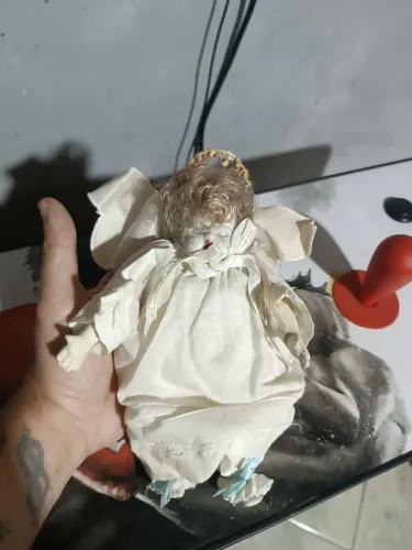 Boneca de porcelana anos 60.