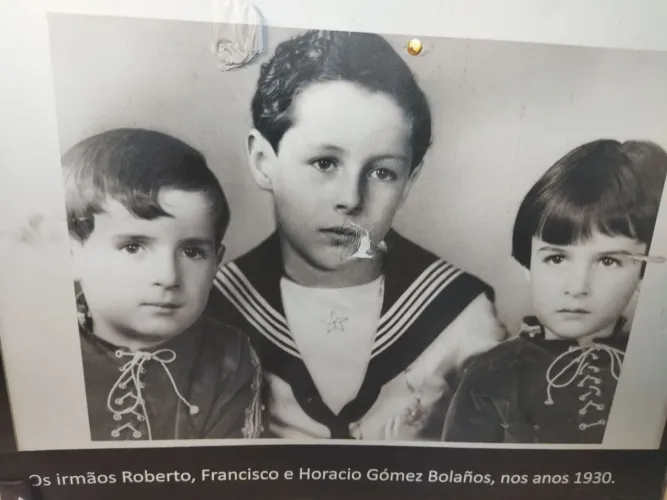 Coleção de fotos do Chaves Relíquias
