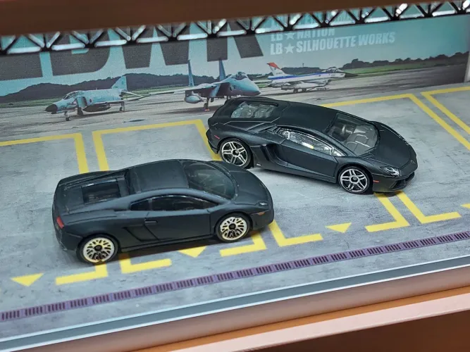 Hot Wheels Lamborghini combo "Stealth"