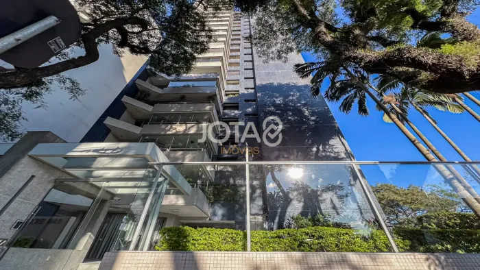 COBERTURA NO BATEL - 400M² AO LADO SHOPPING PATIO BATEL Cobertura No Batel 400 M² Com Pote