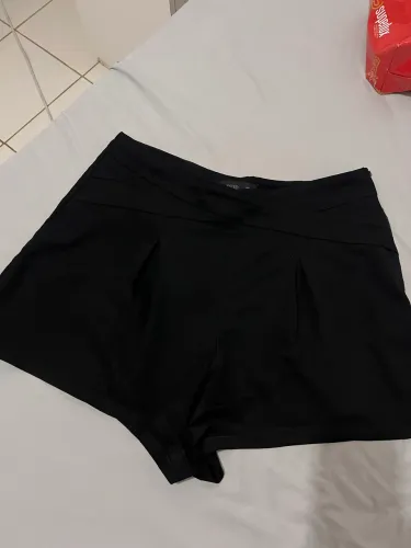 Short Preto