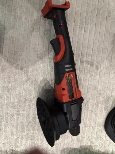 Milwaukee M18 FUEL 15mm Random Orbital Polisher
