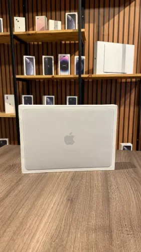 MacBook Neo - Novo, Lacrado - Loja Física 