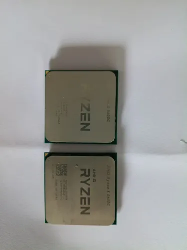 Processador AMD Ryzen 5 5600G funcionando perfeitamente valor do anúncio é unidade