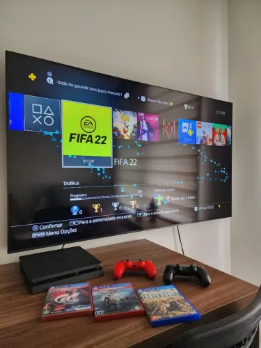 PlayStation 4 Slim + 2 Controles + 3 Jogos - impecável