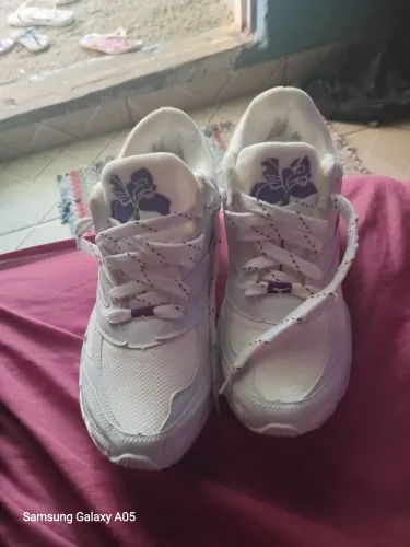 Vendo este tenis