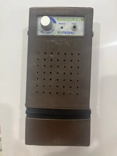 Detector Fetal Portátil da marca Medpej, modelo DF-4001