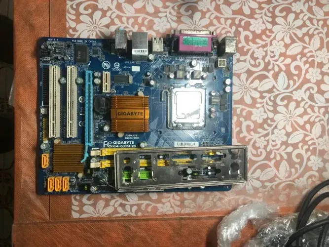 PLACA MÃE GIGAGIGA