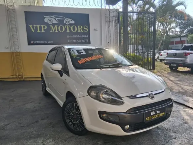 Fiat Punto Sporting Dualogic 1.8 Flex 16V 5P 2013