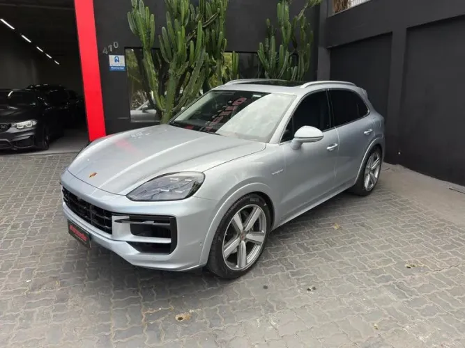 Porsche Cayenne E-hybrid 3.0 V6 462cv 2025