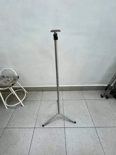Suporte para banner regulável