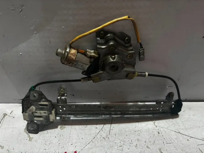 Maquina Motor Vidro Eletrico Traseiro Dir Honda Fit 2005